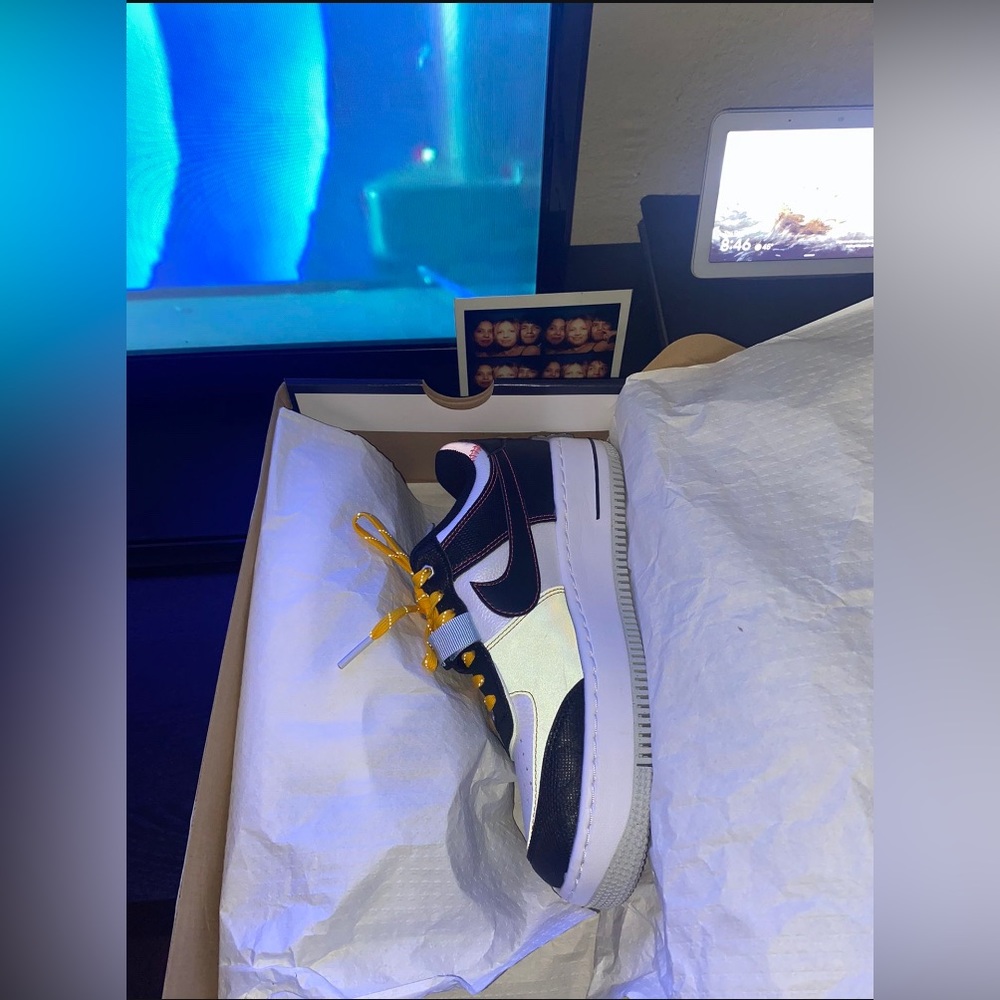 Air Force 1 shadow
"spiral sage" (W 7.5)